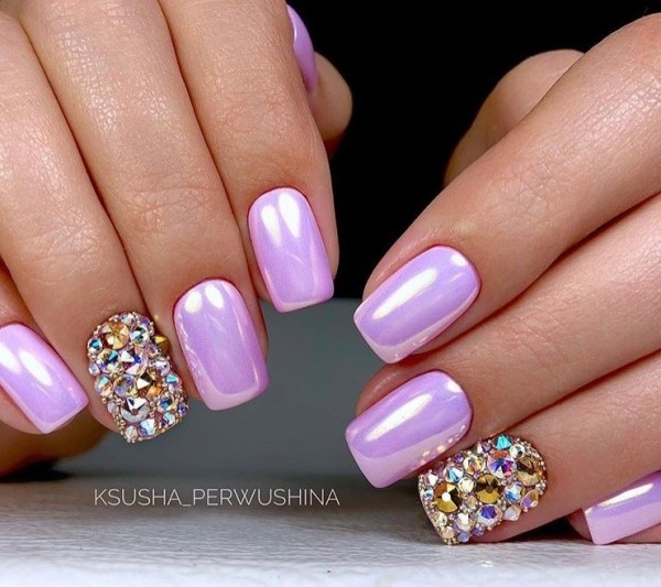 Маникюр с втиркой: необыкновенные идеи дизайна 2021 Маникюр с втиркой: необыкновенные идеи дизайна 2021