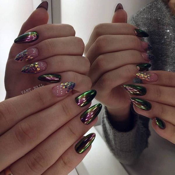 Маникюр с втиркой: необыкновенные идеи дизайна 2021 Маникюр с втиркой: необыкновенные идеи дизайна 2021