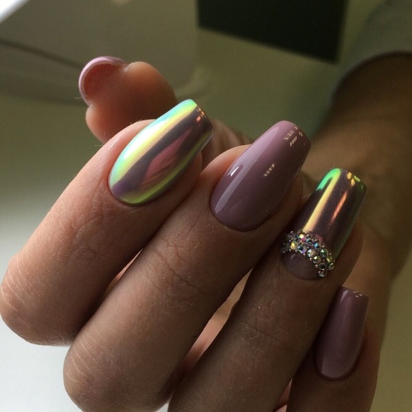 Маникюр с втиркой: необыкновенные идеи дизайна 2021 Маникюр с втиркой: необыкновенные идеи дизайна 2021