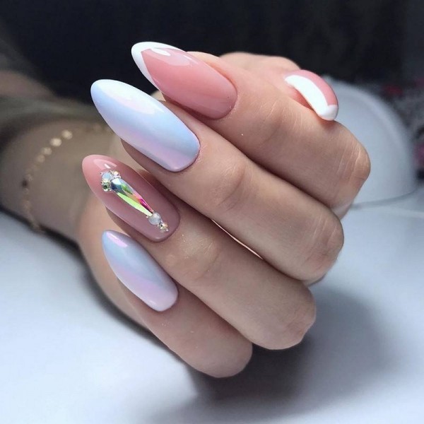 Маникюр с втиркой: необыкновенные идеи дизайна 2021 Маникюр с втиркой: необыкновенные идеи дизайна 2021