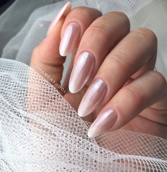 Маникюр с втиркой: необыкновенные идеи дизайна 2021 Маникюр с втиркой: необыкновенные идеи дизайна 2021