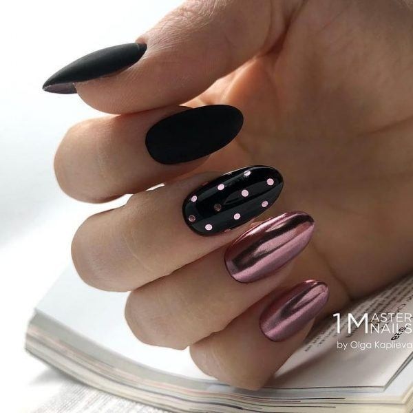 Маникюр с втиркой: необыкновенные идеи дизайна 2021 Маникюр с втиркой: необыкновенные идеи дизайна 2021