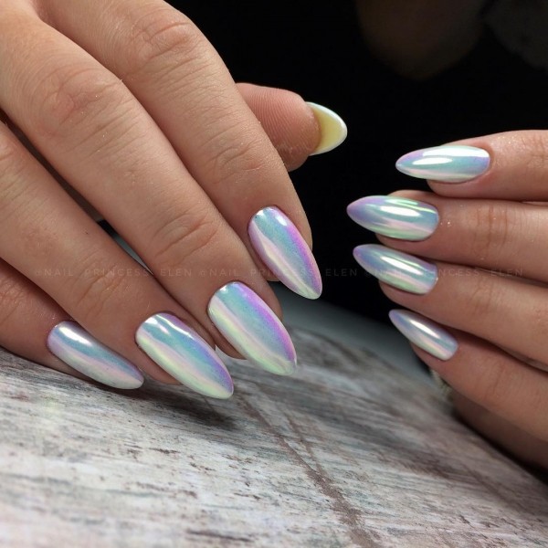 Маникюр с втиркой: необыкновенные идеи дизайна 2021 Маникюр с втиркой: необыкновенные идеи дизайна 2021