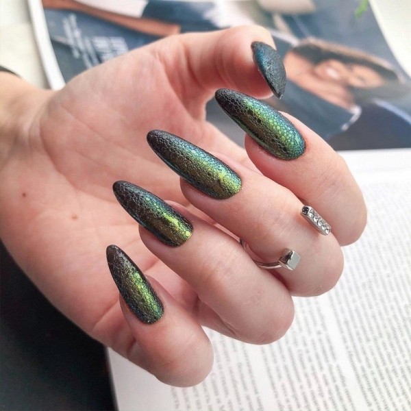 Маникюр с втиркой: необыкновенные идеи дизайна 2021 Маникюр с втиркой: необыкновенные идеи дизайна 2021