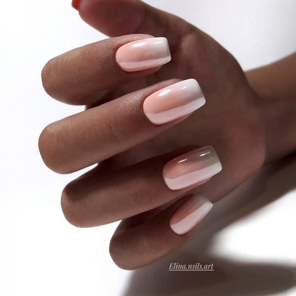 Маникюр с втиркой: необыкновенные идеи дизайна 2021 Маникюр с втиркой: необыкновенные идеи дизайна 2021