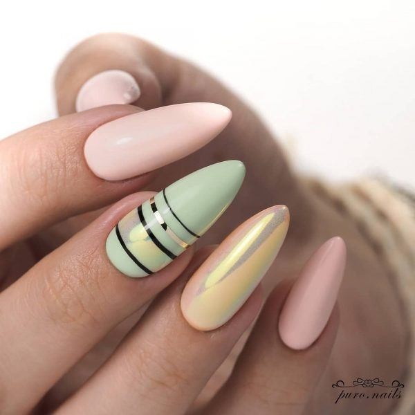 Маникюр с втиркой: необыкновенные идеи дизайна 2021 Маникюр с втиркой: необыкновенные идеи дизайна 2021