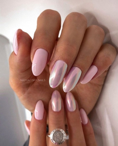 Маникюр с втиркой: необыкновенные идеи дизайна 2021 Маникюр с втиркой: необыкновенные идеи дизайна 2021