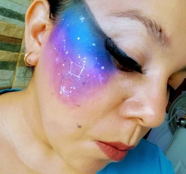 Макияж «глаза Бардо»: как повторить тренд социальных сетей, кому и для каких случаев он подойдет Макияж «глаза Бардо»: как повторить тренд социальных сетей, кому и для каких случаев он подойдет